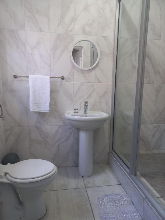 Deluxe Double Room with Shower