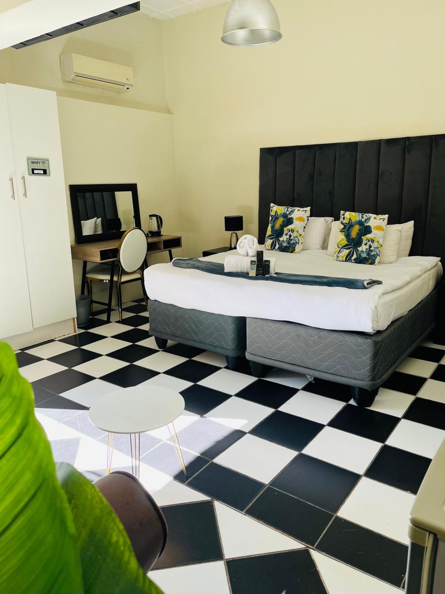 King Room